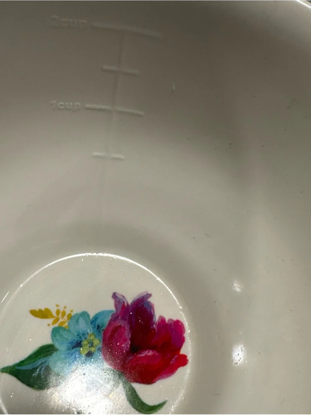 The Pioneer Woman Floral melamine half inch to 2 inch measuring cup with spout
